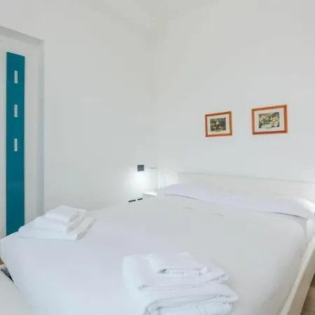 Farini By Halldis Apartment